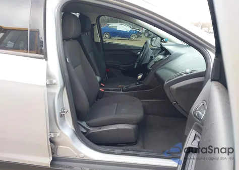 2018 Ford Focus Se из США, поврежденный, VIN 1FADP3F24JL272399